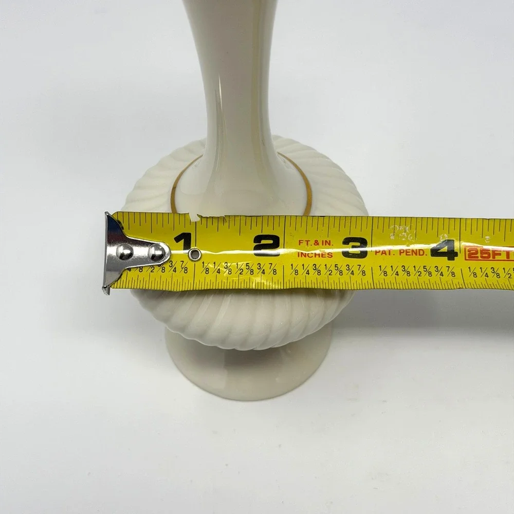 Lenox Savoy Bud Vase Ribbed Ivory Gold Trim USA 7 Inch